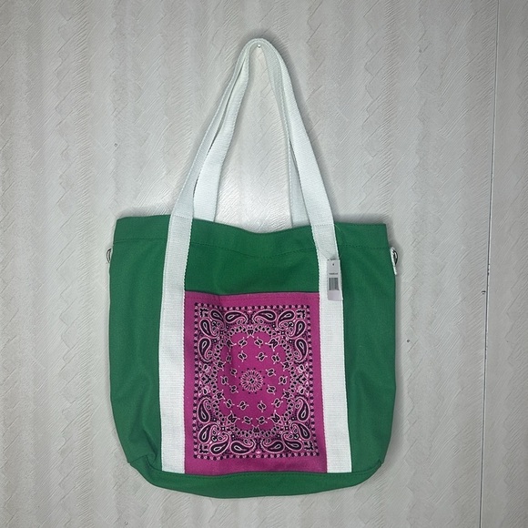 ❤️ 🆕 BLOOMINGDALES BANDANA “POCKET” BEACH BAG TOTE 17” x 13” - Picture 2 of 4